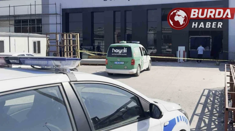 Parasını alamayan iki kardeş kurşun yağdırdı: 2 kişi yaralandı