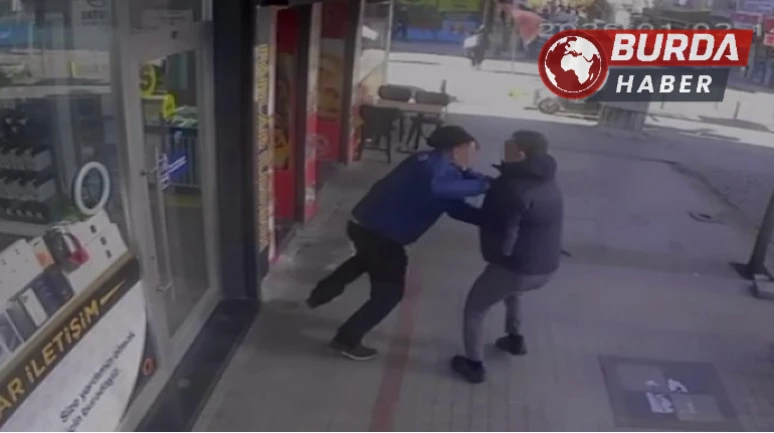 Pendik'te Kuyumcuda Oyuncak Silahla Soygun Girişimi