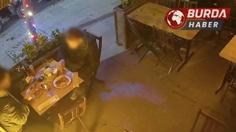 Silivri'de İşletmeden Hesap Ödemeden Kaçan İkili Güvenlik Kamerasında