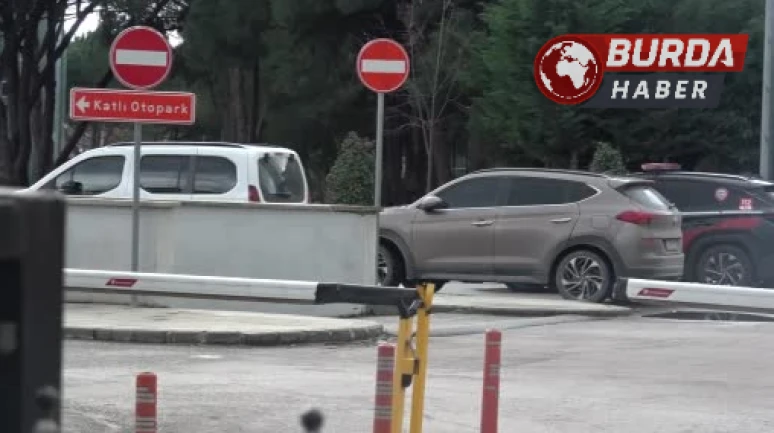 Kartal Bölge  Adliye Mahkemesi'nde Savcı, Hakimeyi Silahla Yaraladı