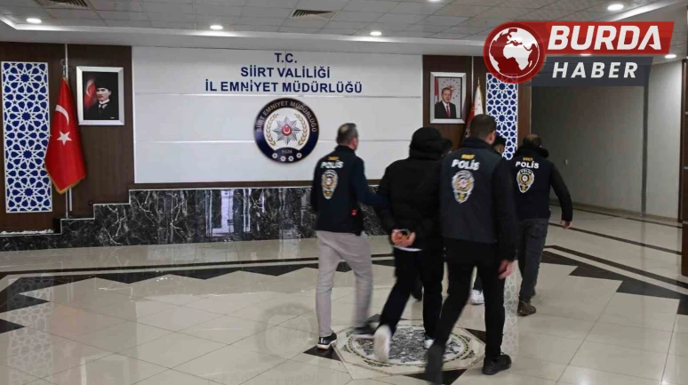 Siirt'te Sahte Araç Satışıyla Dolandırıcılık Yapan 2 Kişi Tutuklandı