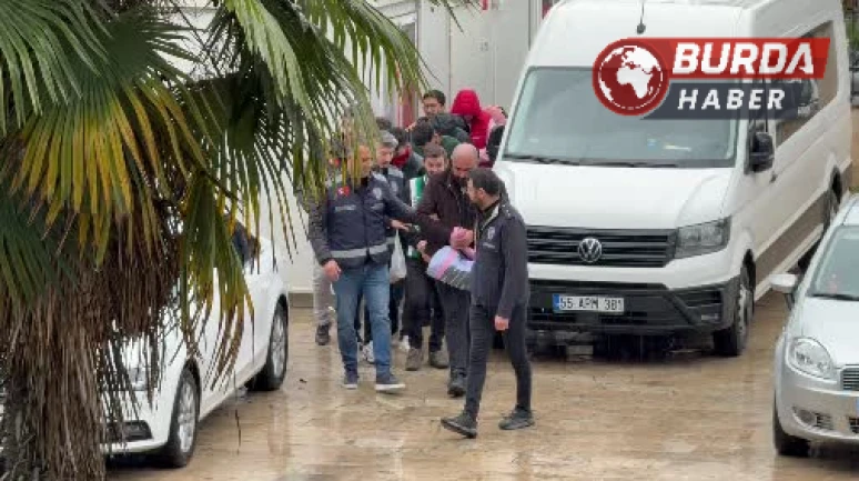 Sahte e-devlet siteleriyle vurgun yapan 7 kişi adliyeye sevk edildi