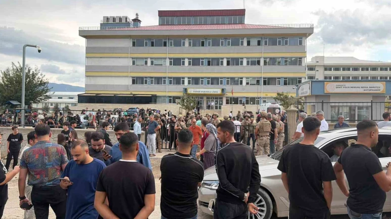 Yeğeni Tarafından Öğretmenin Ölümüne Tanık Olanlar, Dehşet Anlarını Anlattı: "Silah Seslerini Duymamızla Birlikte Okula Koştuğumuzda Karşılaştığımız Manzara Dehşet Vericiydi"
