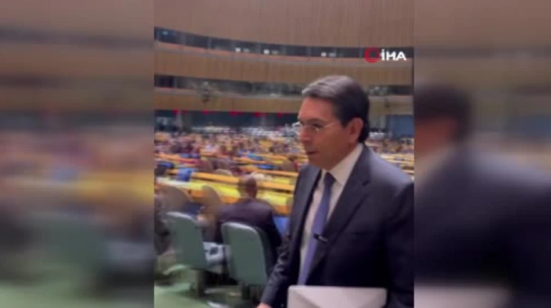 İsrail'in BM Daimi Temsilcisi, İranlı Diplomata Karşı Provokatif Tutum Sergiliyor