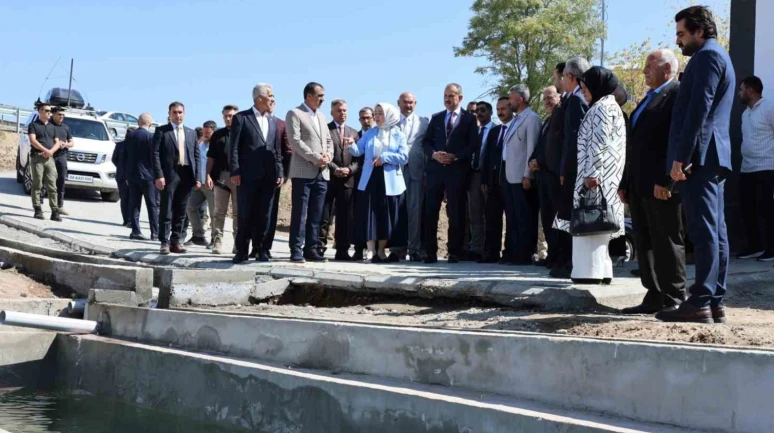 Taşlıçay'da faaliyete geçen alabalık tesisi, ilçenin ekonomisine ve sosyal yaşamına olumlu etkiler sağlayacak.