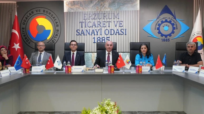 Eskişehir Ticaret ve Sanayi Odası'nda Türkiye ve Avrupa Birliği İş Dünyası Arasındaki Diyaloğu İşleyen Çalıştay Gerçekleştirildi.
