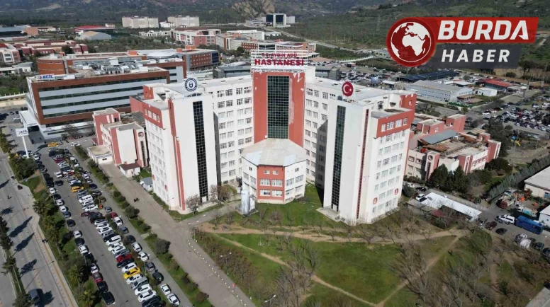 ADÜ’lü profesör ve sekreteri ’rüşvet’ iddiasıyla gözaltında!