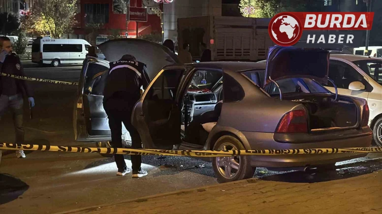Araçta meydana gelen patlamada 1 çocuk hayatını kaybetti.