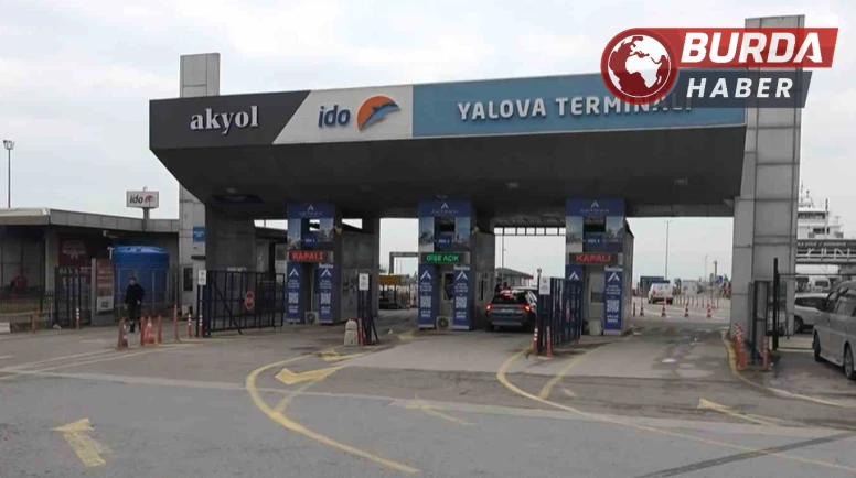 Yalova'da Feribot İskelesi Açıklarında Kadın Cesedi Bulundu