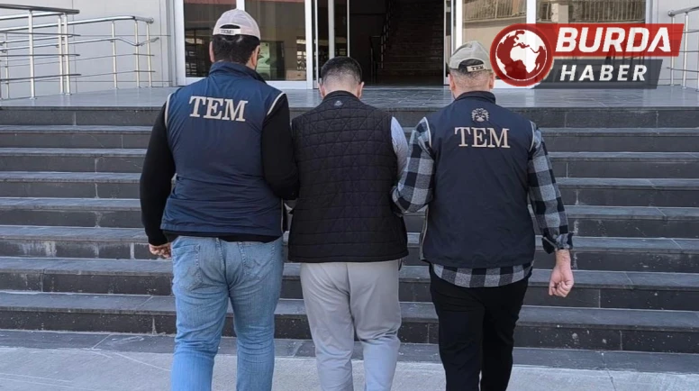 Kırmızı bültenle aranan 2 DEAŞ üyesi yakalandı