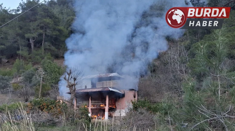 Kozan’da yayla evindeki yangın ormana sıçradı