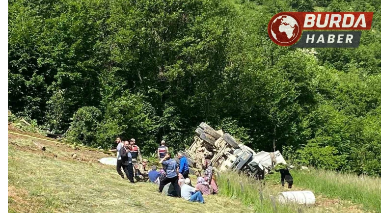 Gümüşhane’de beton mikseri dik yamaçtan yuvarlandı: 2 ölü, 1 yaralı