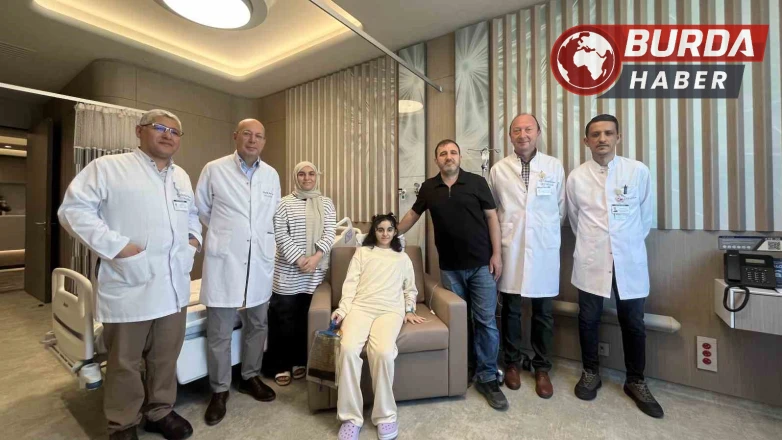 Organ bekleyen genç kız için nefes kesen nakil