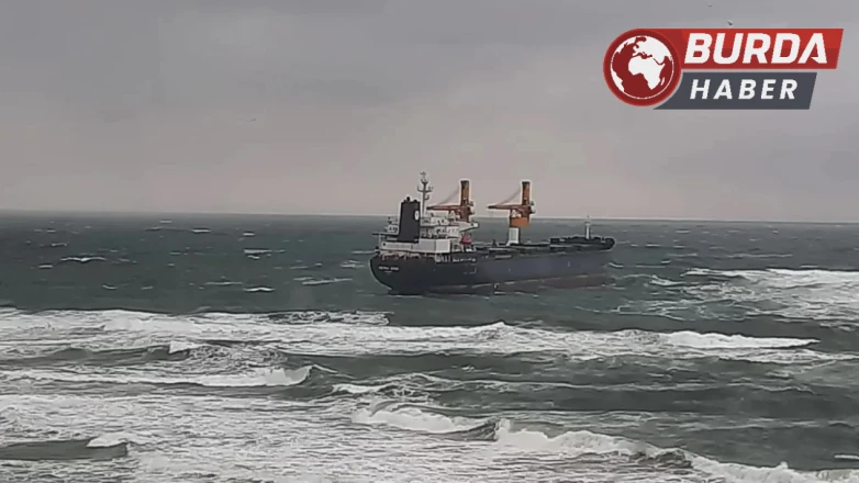 8 Türkün bulunduğu kargo gemisi Yunanistan açıklarında battı