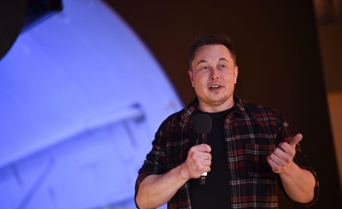 Elon Musk aynı gün içinde 4 Covid-19 testi yaptırdı, 2’si negatif, 2’si pozitif