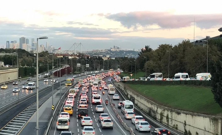 İstanbul’da trafik yoğunluğu yüzde 40’ı aştı