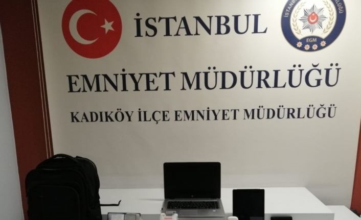 Kadıköy’de pes dedirten hırsızlık: Otomobillerden hırsızlık yapıp Marmaray’la kaçtı