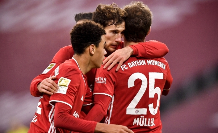 Bundesliga’da zirve mücadelesi nefesleri kesti: 6 gol!
