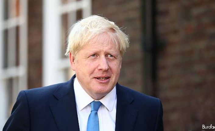 İngiltere Başbakanı Johnson: "İlk önce evlere bakıma giden personellere aşı yapılmasını planlıyoruz"