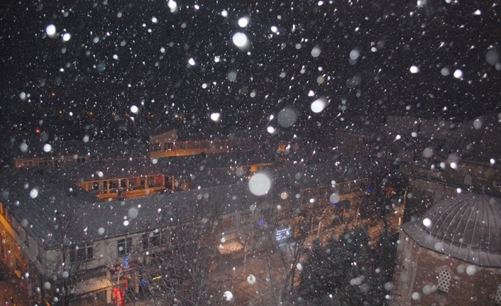 Kar İstanbul’un kapısına dayandı