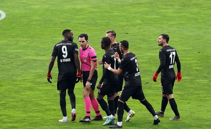 Kasımpaşa sahasında karşılaştığı DG Sivasspor’u 2-0 mağlup etti