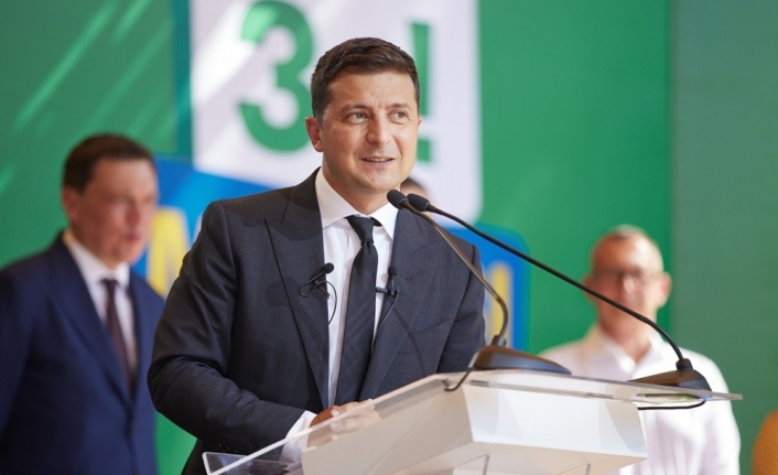 Ukrayna Devlet Başkanı Zelenskiy: “Karantina bitti, aşılama şubatta başlıyor”