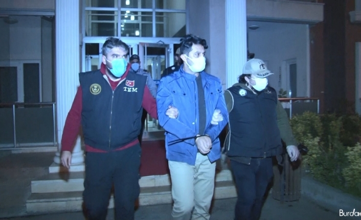 İstanbul merkezli 15 ilde FETÖ operasyonu: Çok sayıda şüpheli gözaltına alındı