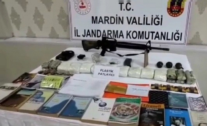 Mardin’de teröristlerin inlerine girildi