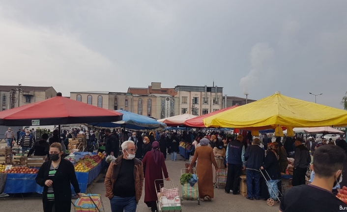 Bursa’da pazar yerleri havadan görüntülendi