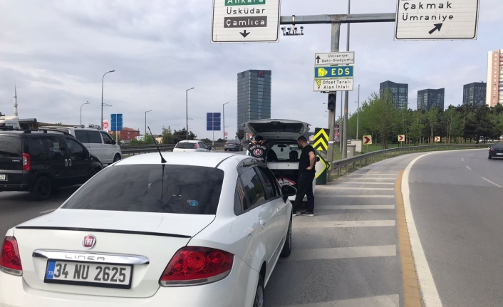 İstanbul’da trafikte tehlike saçan 10 sürücüye 17 bin 508 TL ceza