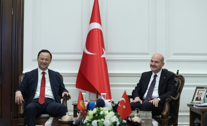 Bakan Soylu, Kırgızistan Dışişleri Bakanı Kazakbaev ile bir araya geldi