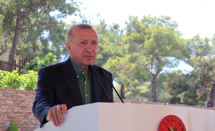 Cumhurbaşkanı Erdoğan: "Turizm sektöründe KDV desteğiyle ilgili müjdeyi Pazartesi veririz"
