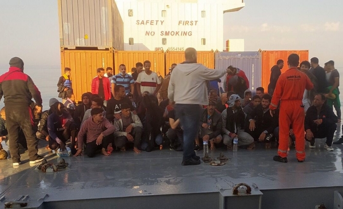 Kahraman Türk kaptan, 97 kaçak göçmeni ölümden kurtardı