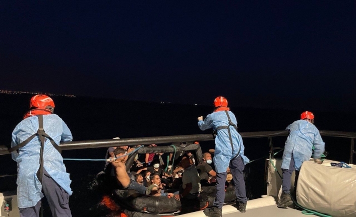 Aydın açıklarında 57 düzensiz göçmen kurtarıldı