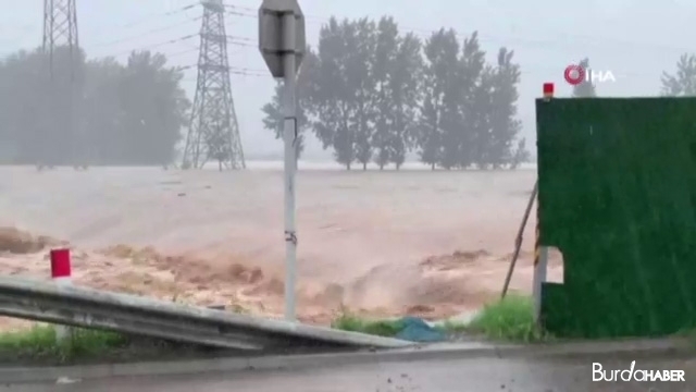 Çin’deki sel felaketinde can kaybı 99’a yükseldi