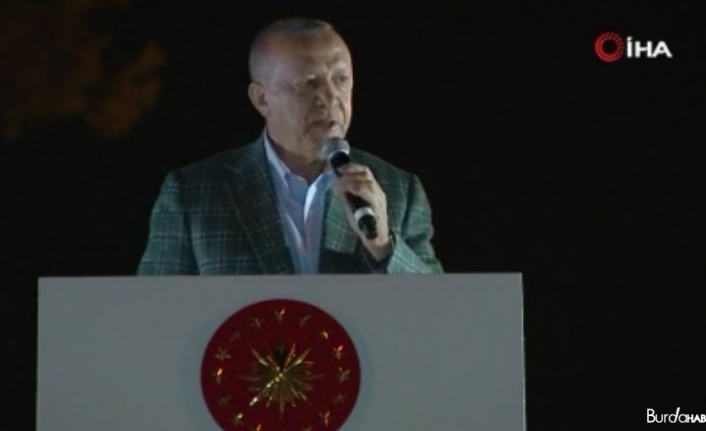 Cumhurbaşkanı Erdoğan: “1 ay içerisinde evlerin inşasına başlanacak”