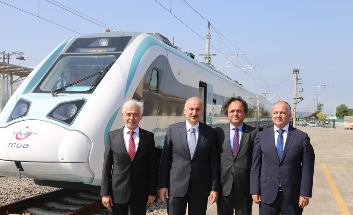 Milli Elektrikli trenin son testi Cumhurbaşkanı Erdoğan ve Bakan Karaismailoğlu’nun startıyla gerçekleşti