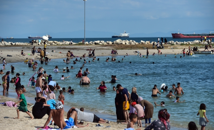 Yeşilköy sahilinde bayramın son günü yoğunluk yaşandı