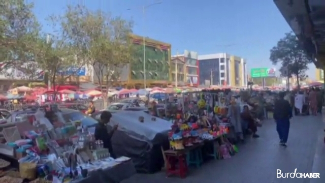 Güvenliğin sağlandığı Kabil’de çarşı-pazar hareketliliği yaşanıyor