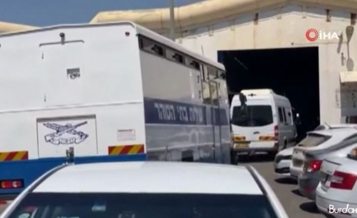 İsrail, Gilboa Hapishanesi’nden 400 Filistinli mahkumu transfer etmeye başladı