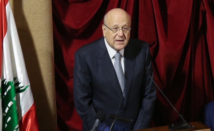 Lübnan Başbakanı Mikati’nin ilk yurtdışı ziyareti Fransa’ya