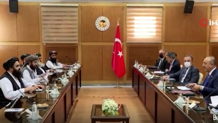 Bakan Çavuşoğlu başkanlığındaki heyet Taliban heyeti ile bir araya geldi