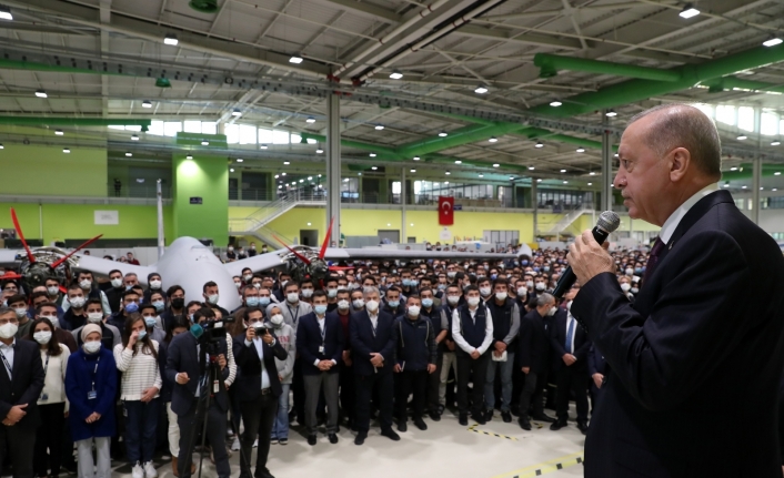 Cumhurbaşkanı Erdoğan: “Dünya sizi takip ediyor, ilk 5 demiyor, ilk 3’ün içindesiniz”