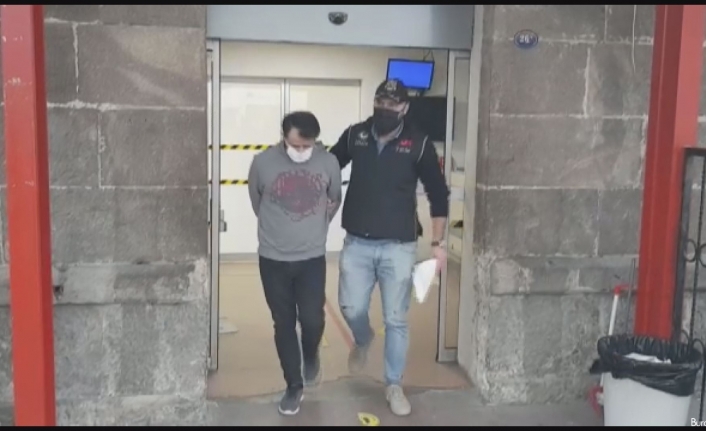 İzmir’de örgüt adına yardım toplayan 12 FETÖ şüphelisi gözaltında