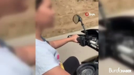 Küçük yaştaki kızına motosiklet kullandırdı, o anları kayda aldı