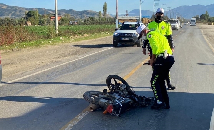 Hafriyat kamyonuna çarpan motosiklet sürücüsü hayatını kaybetti