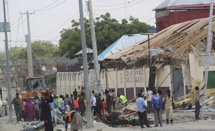 Mogadişu’daki bombalı saldırının bilançosu belli oldu: 8 ölü, 17 yaralı