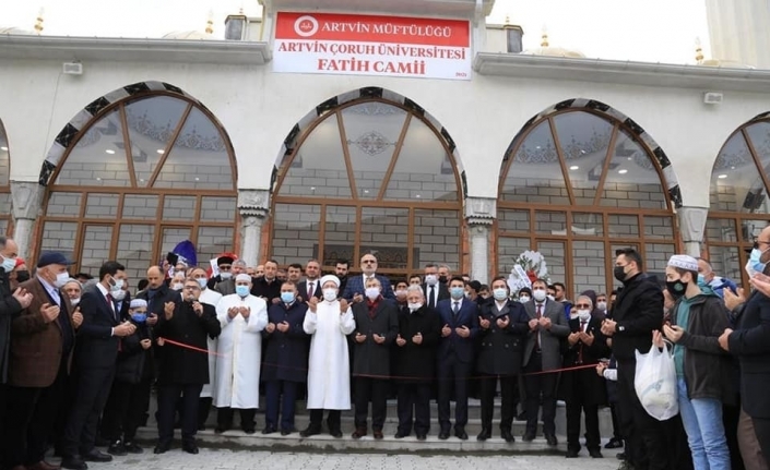 Diyanet İşleri Başkanı Erbaş, cami açılışına katıldı