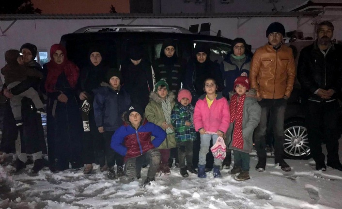 Jandarma Kilis’te göçmen kaçakçılarına göz açtırmıyor