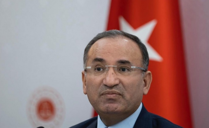 Adalet Bakanı Bozdağ: “Adayımız Cumhurbaşkanı Recep Tayyip Erdoğan’dır, adaylığı yasaldır”